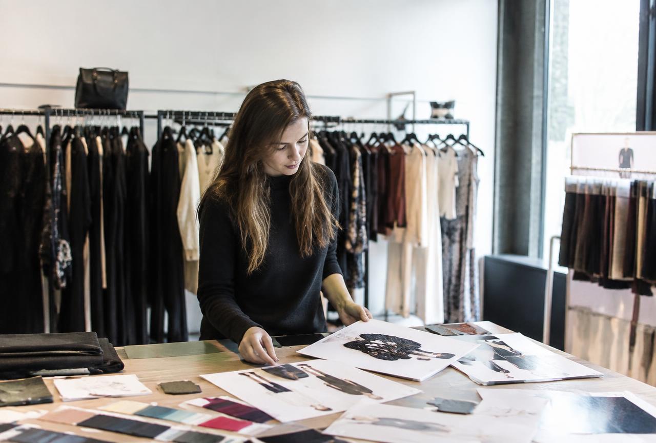 Apparel brand funds a department-store program financing case study